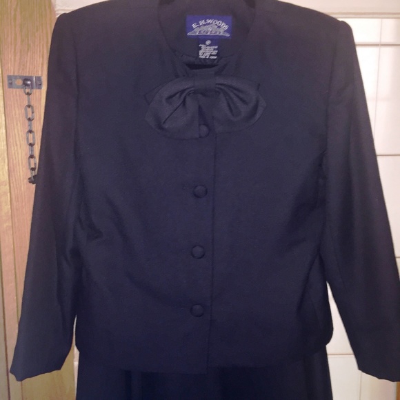 Vintage Dapper Day 2 Piece Dress Suit Petite Retro 40’s Look Black Size 6 EUC - Picture 4 of 11
